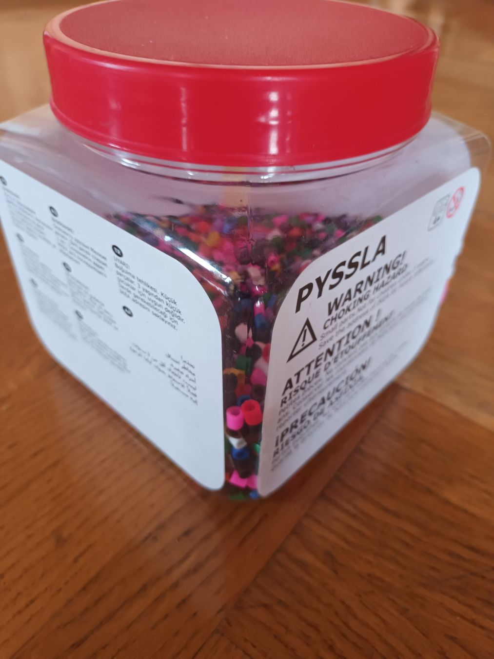 Ikea Kit bricolage: PYSSLA, Bügelperlen versch. Farben – Usato da Eschenbach LU venduto da mst_chs7