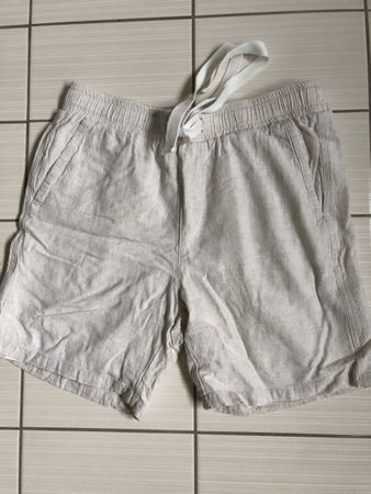 Leichte Sommer Leinen Herren Shorts Gr. S Beige