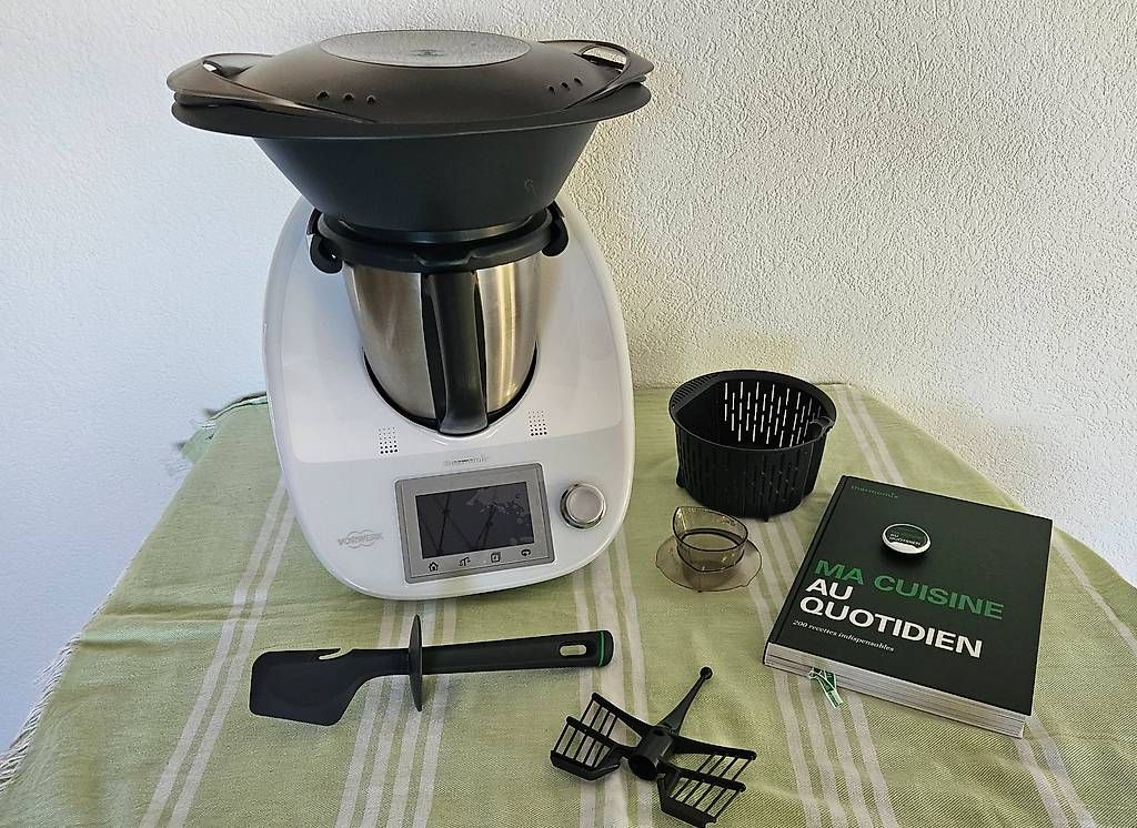 Küchengeräte: Thermomix tm5 + divers – Gebraucht aus Peyres-Possens von vevette65