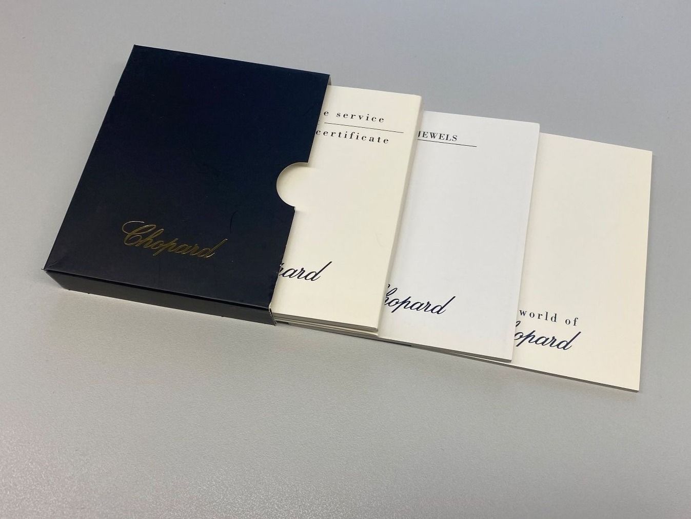 Chopard Uhren: CHOPARD Booklet für Schmuck  Diverse Sprachen – Neu (gemäss Beschreibung) aus St. Gallen von galluswatches 1