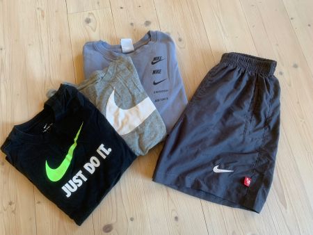 Kleiderset Nike Gr. 146/152