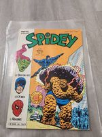 Bande dessiné marvel présente spidey numéro 50
