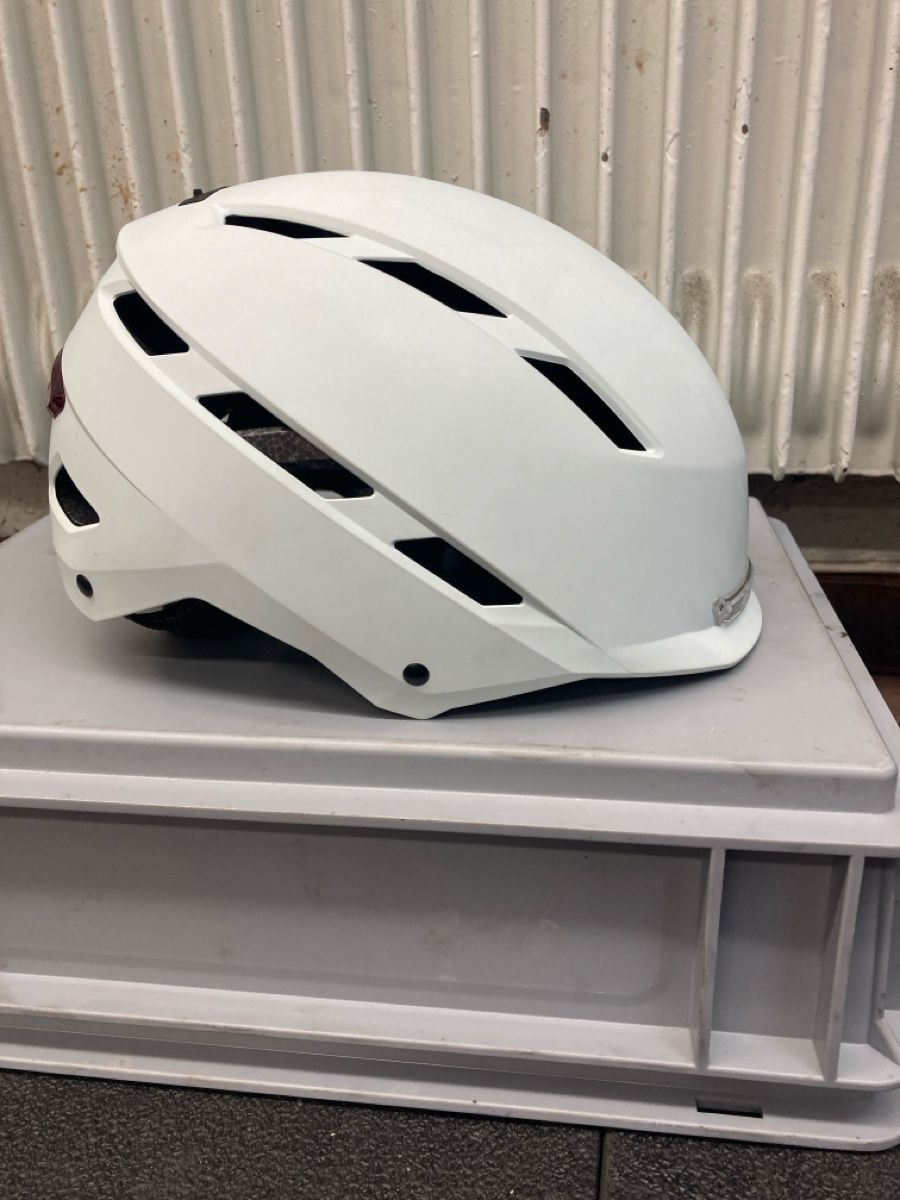 Giro Helme: Giro Escape Mips Helm M – Neu (gemäss Beschreibung) aus Zürich von Barspin