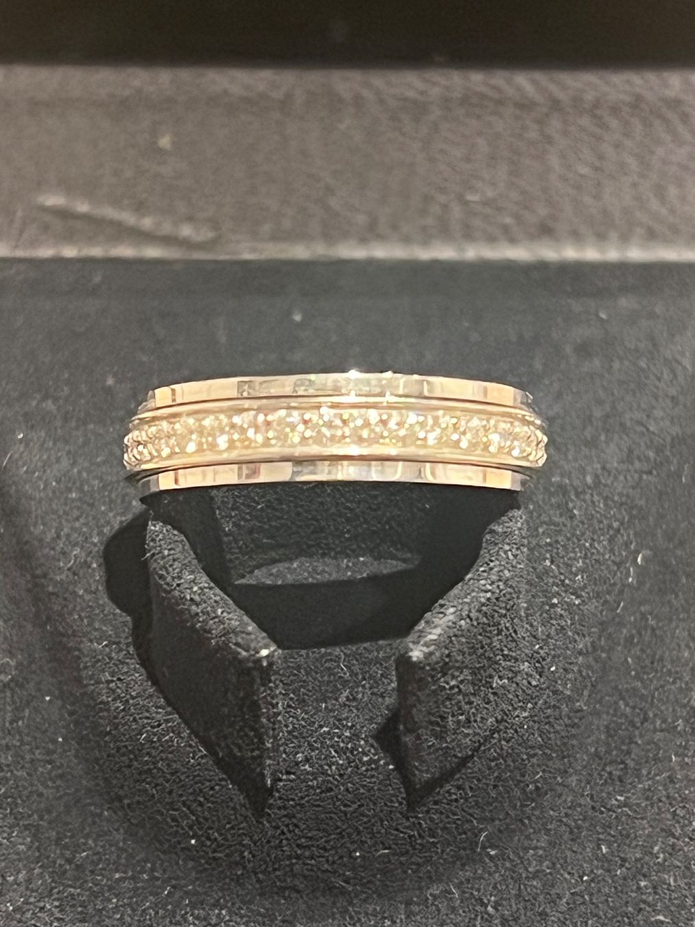 Piaget Anelli: PIAGET Possession Ring – Nuovo (secondo la descrizione) da Baar venduto da mik_8qsm