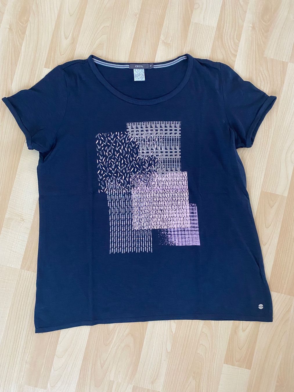 Cecil T-shirt: Cecil T-Shirts, Grösse M – Usato da Oberwil bei Büren venduto da _kuchen 1