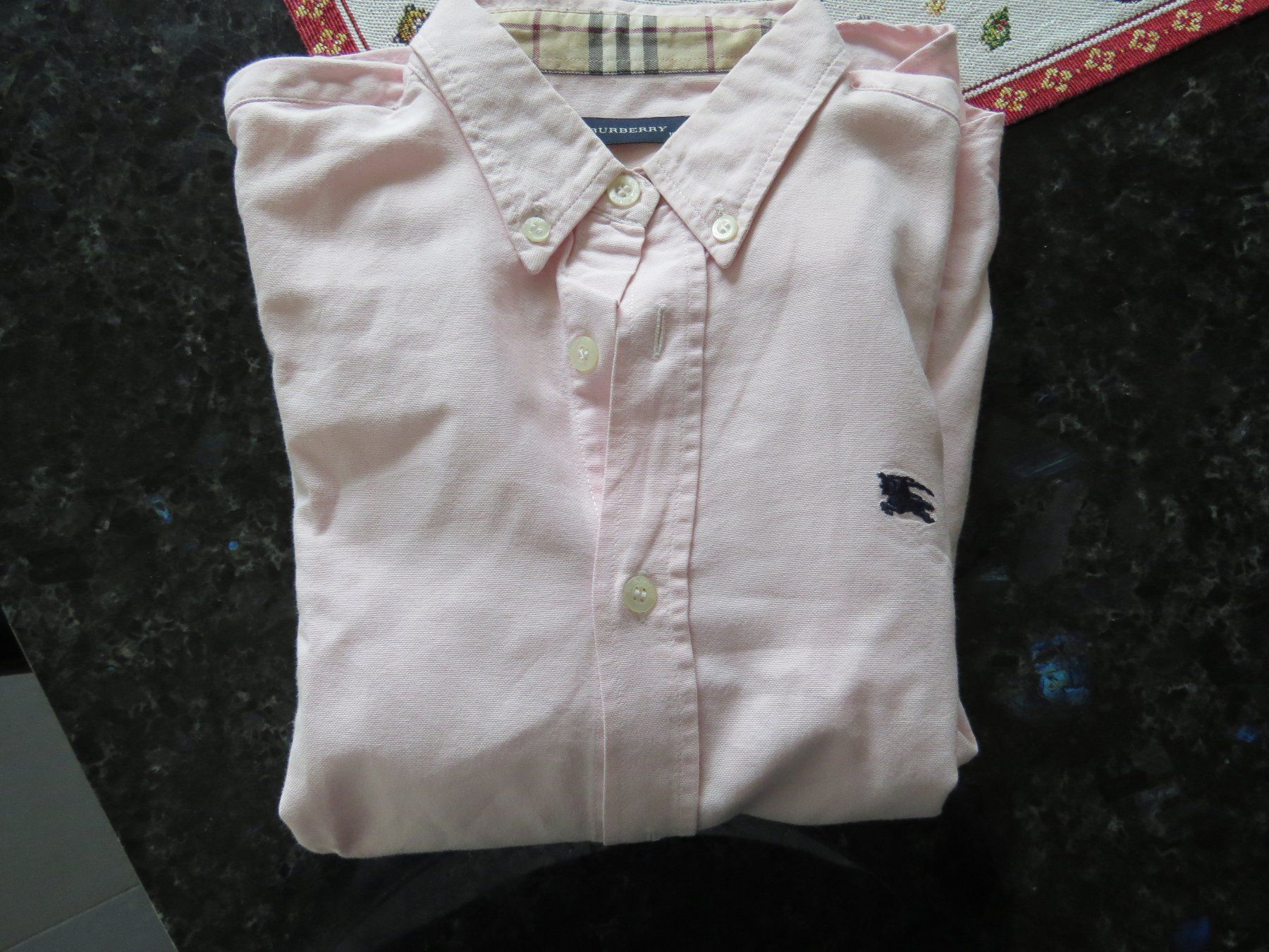 Burberry Hemden, T-Shirts & Polos: Burberry Hemd Kinder Gr 128-134 – Gebraucht aus Einsiedeln von rotgypsy1969