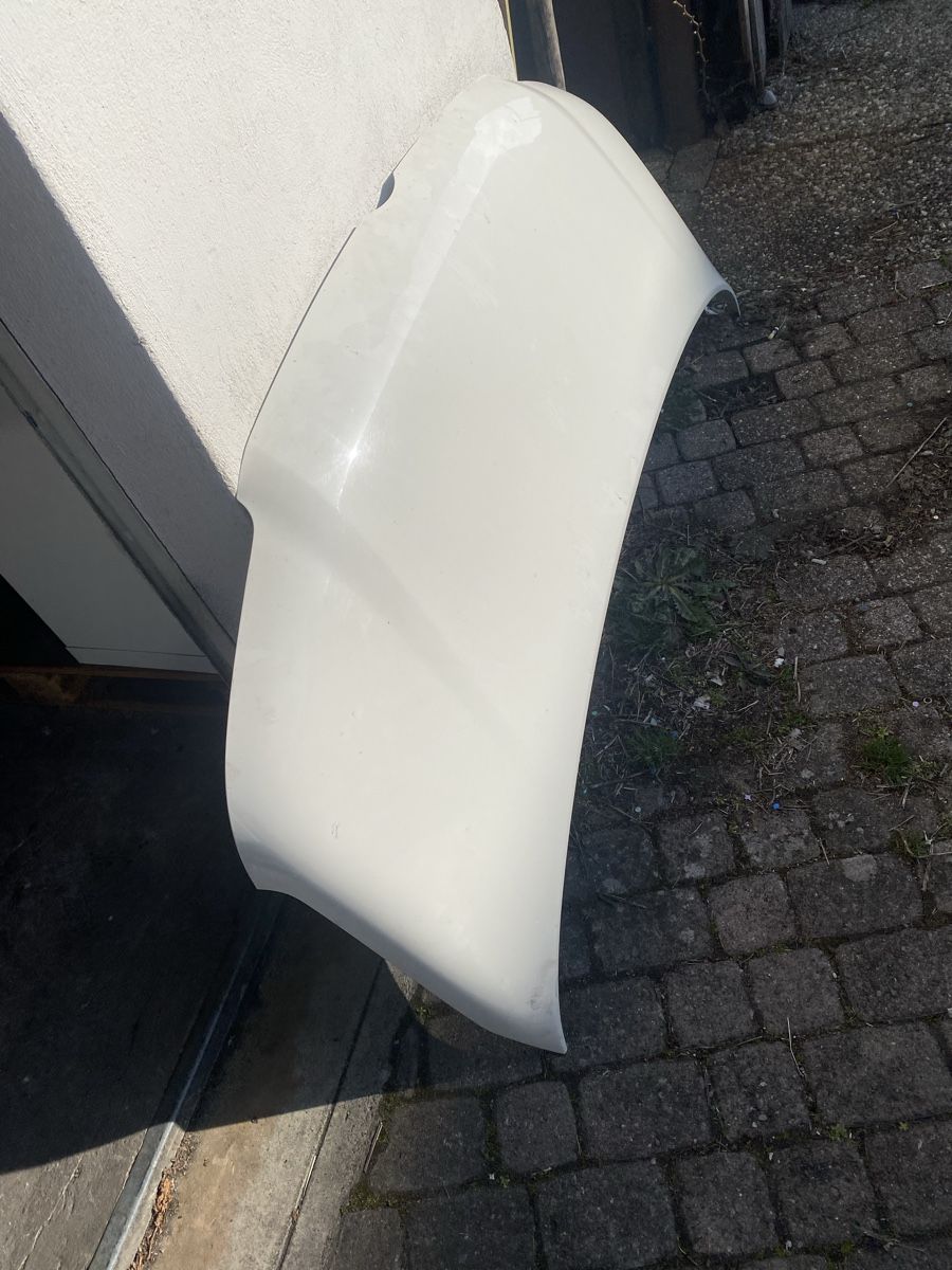 VW Tutti i ricambio: VW T5 Motorhaube – Usato da St. Gallen venduto da wartau04 3