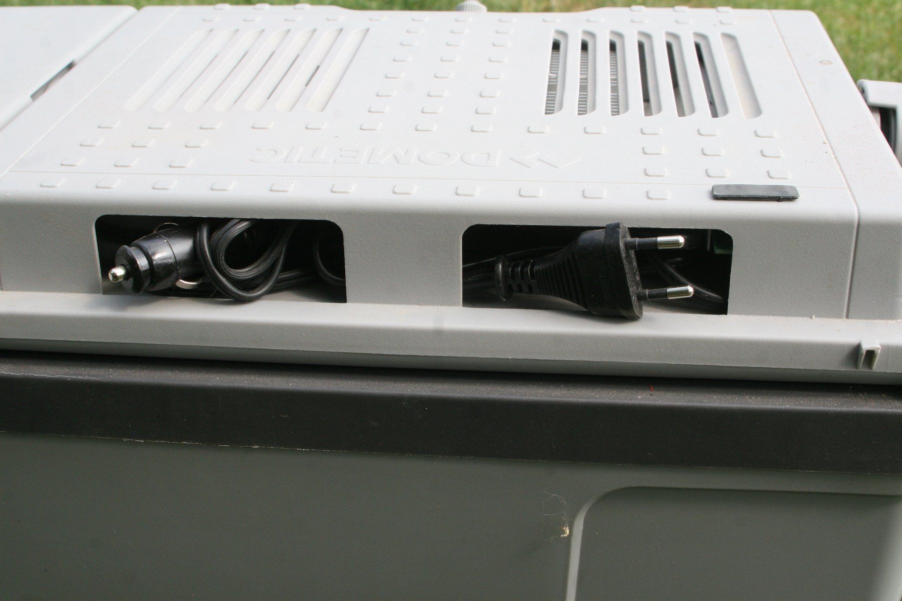 Dometic Réfrigérateurs et refroidissement: Kühlbox DOMETIC SC 38 – D'occasion à Reconvilier par Xano1913 1