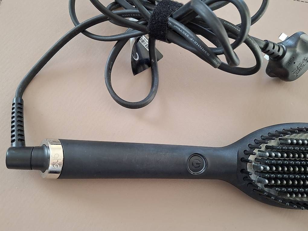 Altro per la cura dei capelli: ghd brosse lissante – Usato da St-Cergue venduto da ste_bjn2 1