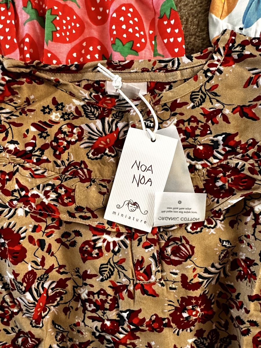 Lotti & Set di vestiti: 5 Sommerkleider Gr. 122/128 – Usato da Stäfa venduto da Oster_glocke 5