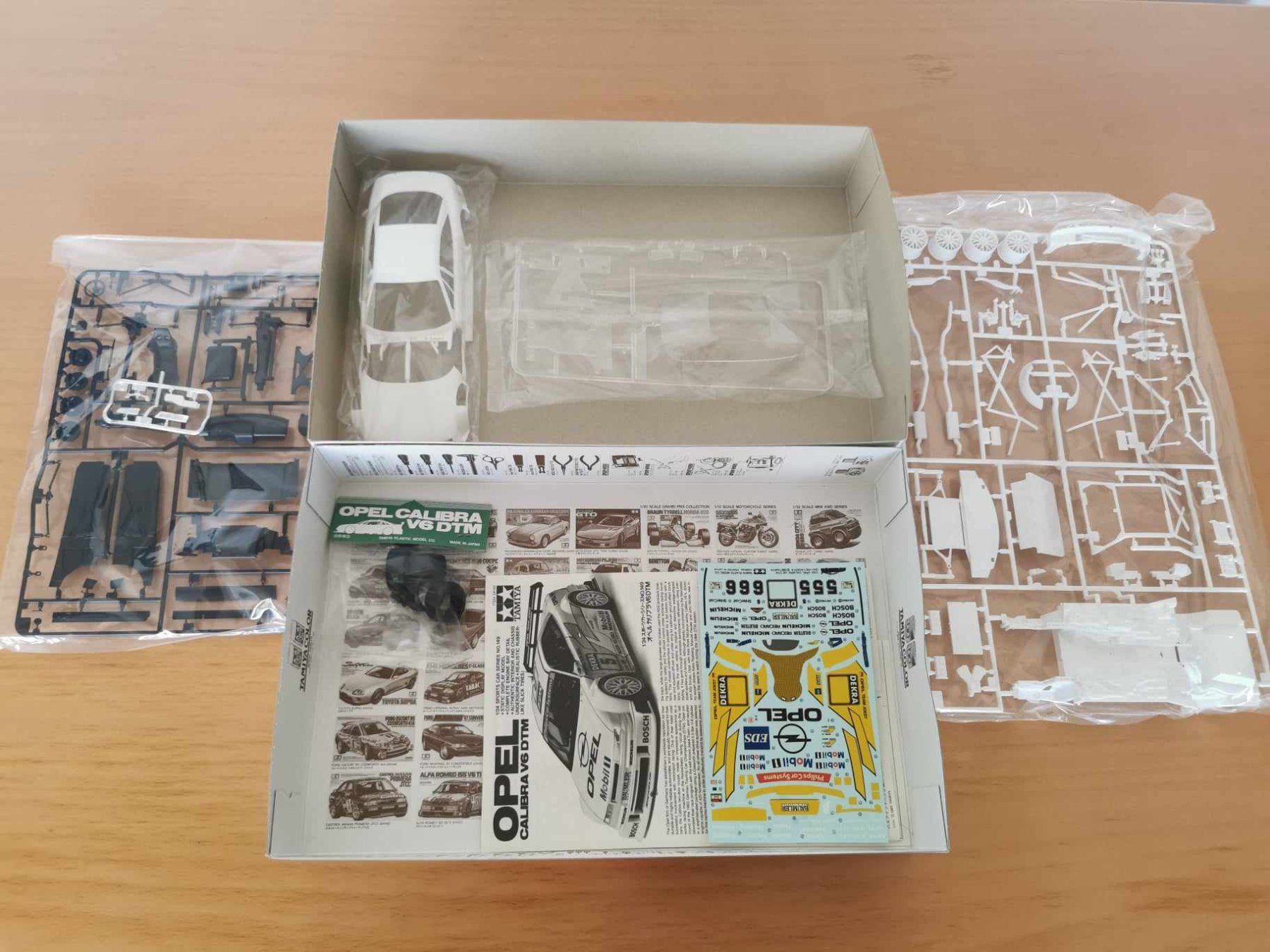 Tamiya Modellautos: Model Kit Opel Calibra V6 DTM – Neu (gemäss Beschreibung) aus Bettlach von  2