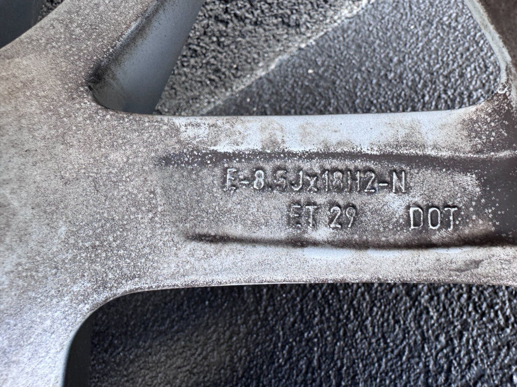 Audi Pneumatici & Ruote complete: 4 X 18 Zoll Audi A5 Winterräder – Usato da Altstätten venduto da TM-Auto 7
