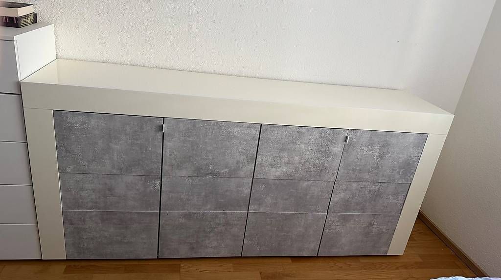 Cassettiere: Sideboard mit Türen – Usato da Landquart venduto da shimmy92 1