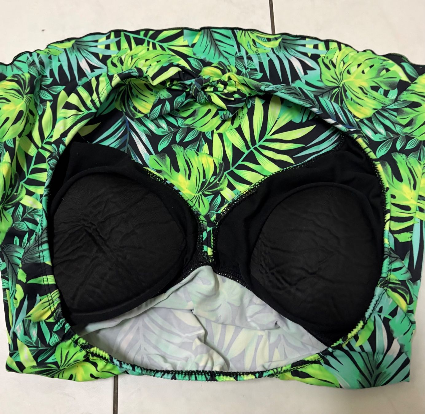 Badekleider & Bikinis: Bikini – Neu (gemäss Beschreibung) aus Basel von tif_m2h6 3