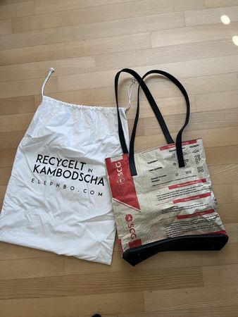 Tasche aus recyclierten Zementsäcken (ELEPHO.BO) - NEU