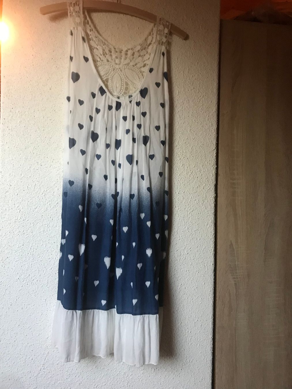Vestiti: Robe – Usato da Gorgier venduto da chahn