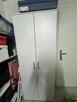 Schuhschrank zu verschenken
