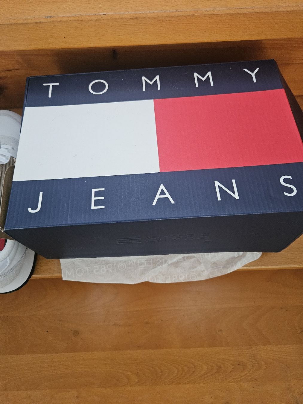 Tommy Hilfiger Scarpe da donna: neue Tommy Hilfiger Schuhe  – Nuovo (secondo la descrizione) da Pfaffnau venduto da sim_6rqw 2
