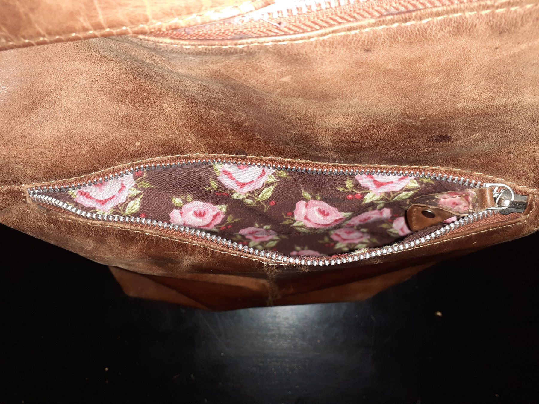 Borse da donna: Ledertasche von Della mae – Usato da Volketswil venduto da greifensee11511 6