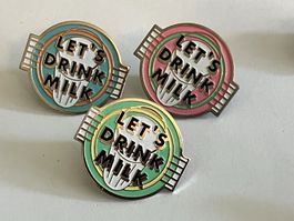 3 Pin Milch - lets drink milk
