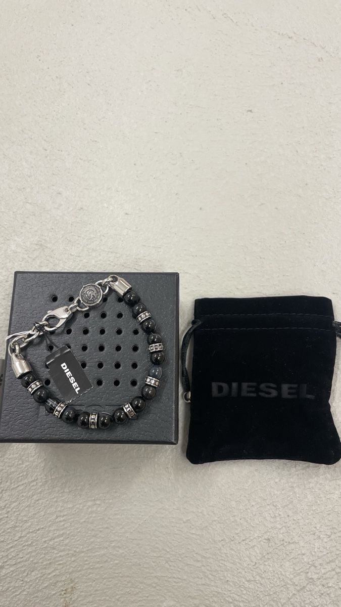 Armbänder & -reifen: Diesel Armband  – Neu und originalverpackt aus Egnach von Schahan