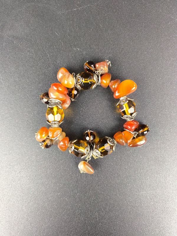 Bracciali & Braccialetti: Armband mit Karneolsteine – Usato da Rüti ZH venduto da Restwert_Rueti_ZH