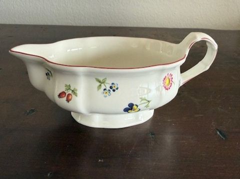 Villeroy & Boch Geschirrsets: Petite Fleur Sauciere - Villeroy & Boch – Gebraucht aus Luzern von lrobert
