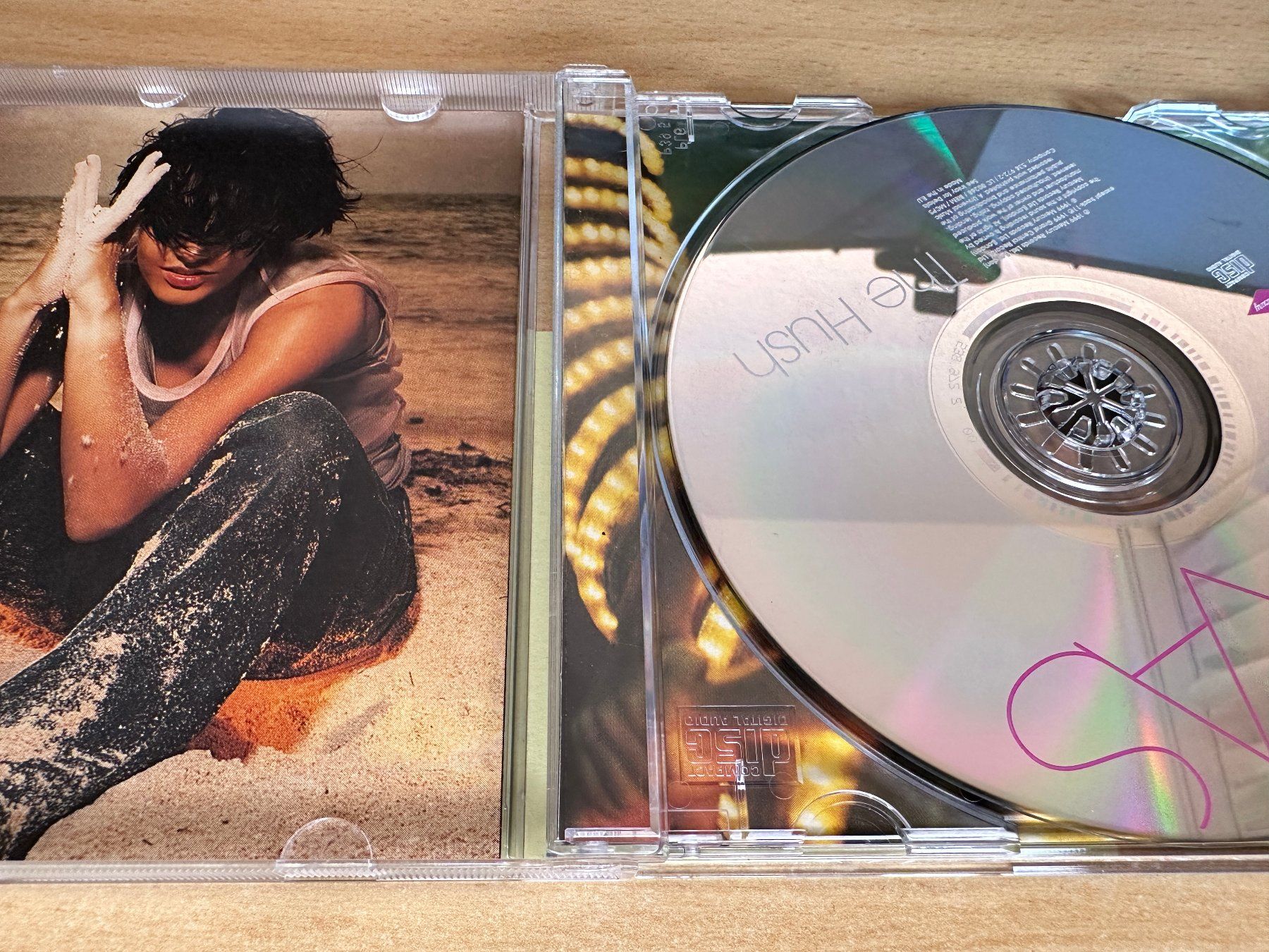 CD: Texas – The Hush – Usato da Rikon im Tösstal venduto da Alpenmutz 2