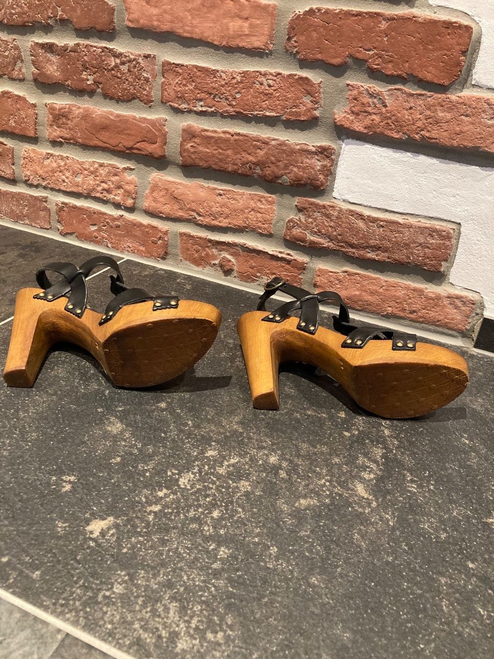 Damenschuhe: Pumps – Gebraucht aus Rorschach von Loonimuh 4