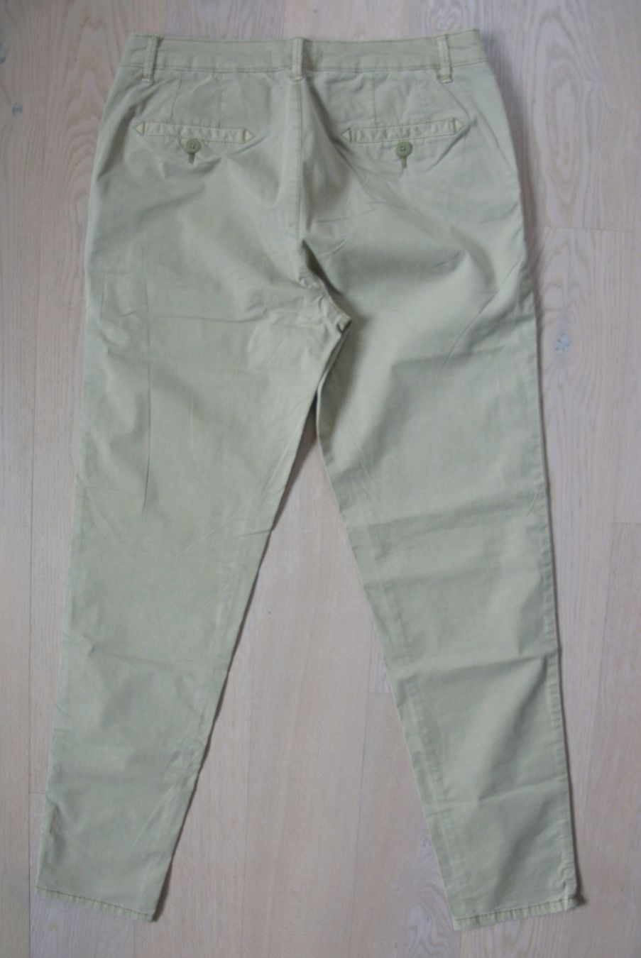 Esprit Pantalons: Leichte Damen Sommerhose von Esprit – D'occasion à Niederhasli par littledrop 1