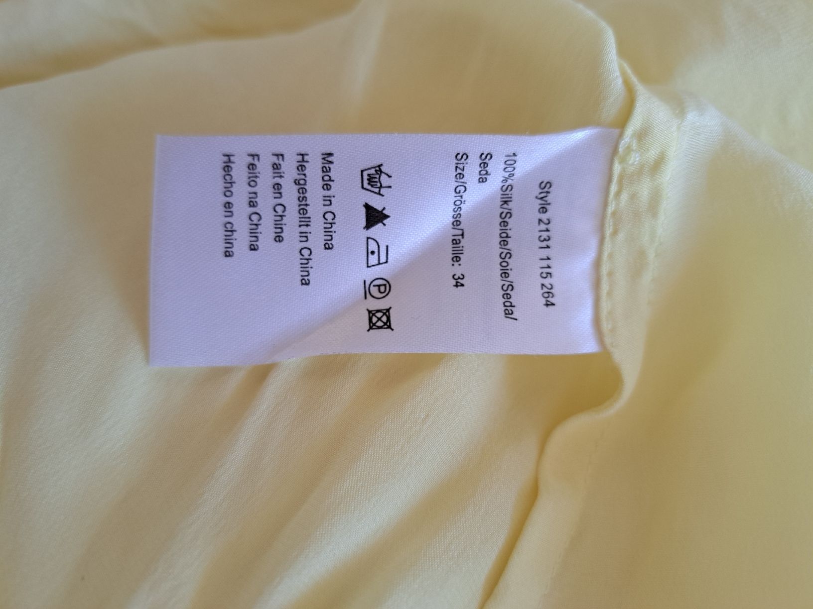 Tops: Top Seide – Gebraucht aus Thalwil von sternenstaub369 4