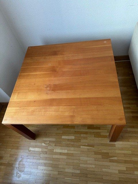 Tavoli: Tv Tisch aus Holz – Usato da Bremgarten AG venduto da Yugee 1
