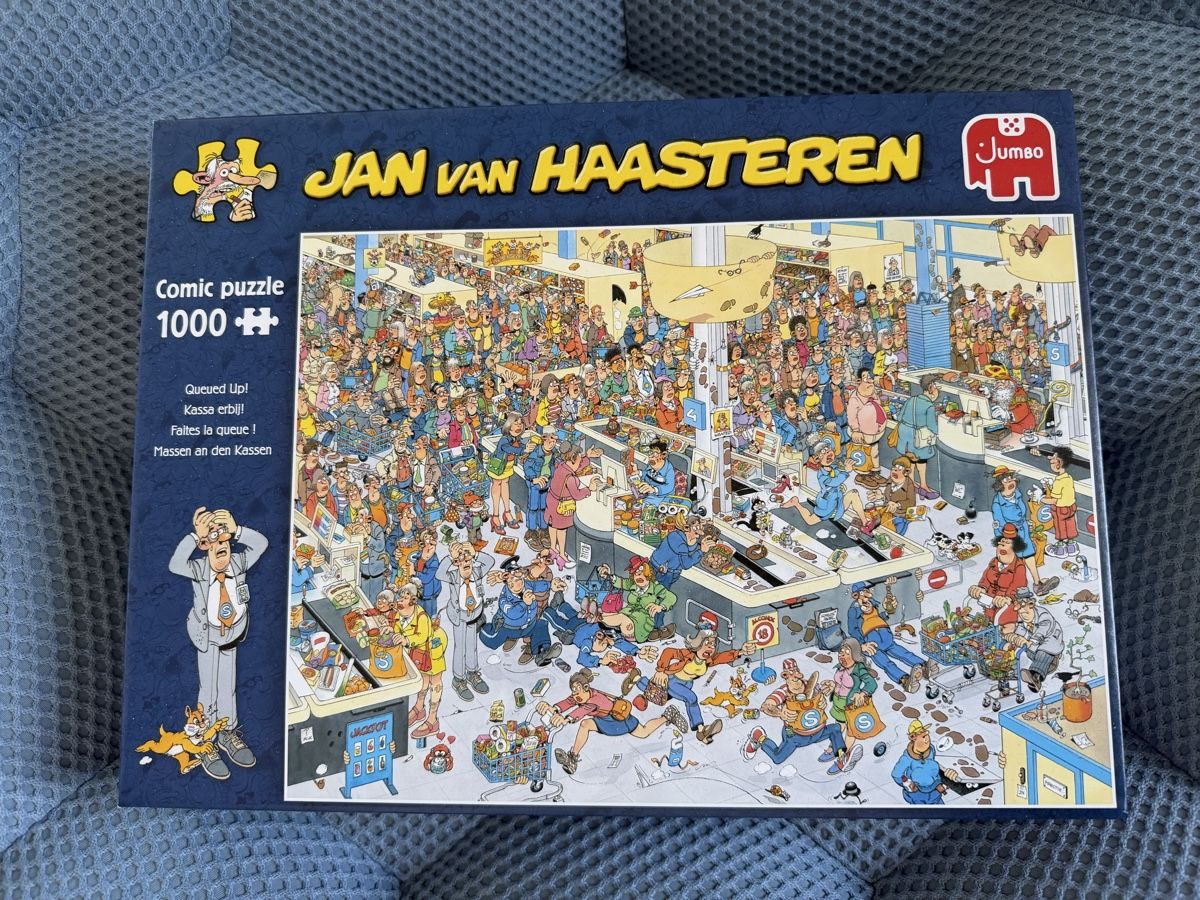 Puzzle: Puzzle Jan van Haasteren 1000 pièces - Faites la queue ! – Usato da Nyon venduto da Alex017