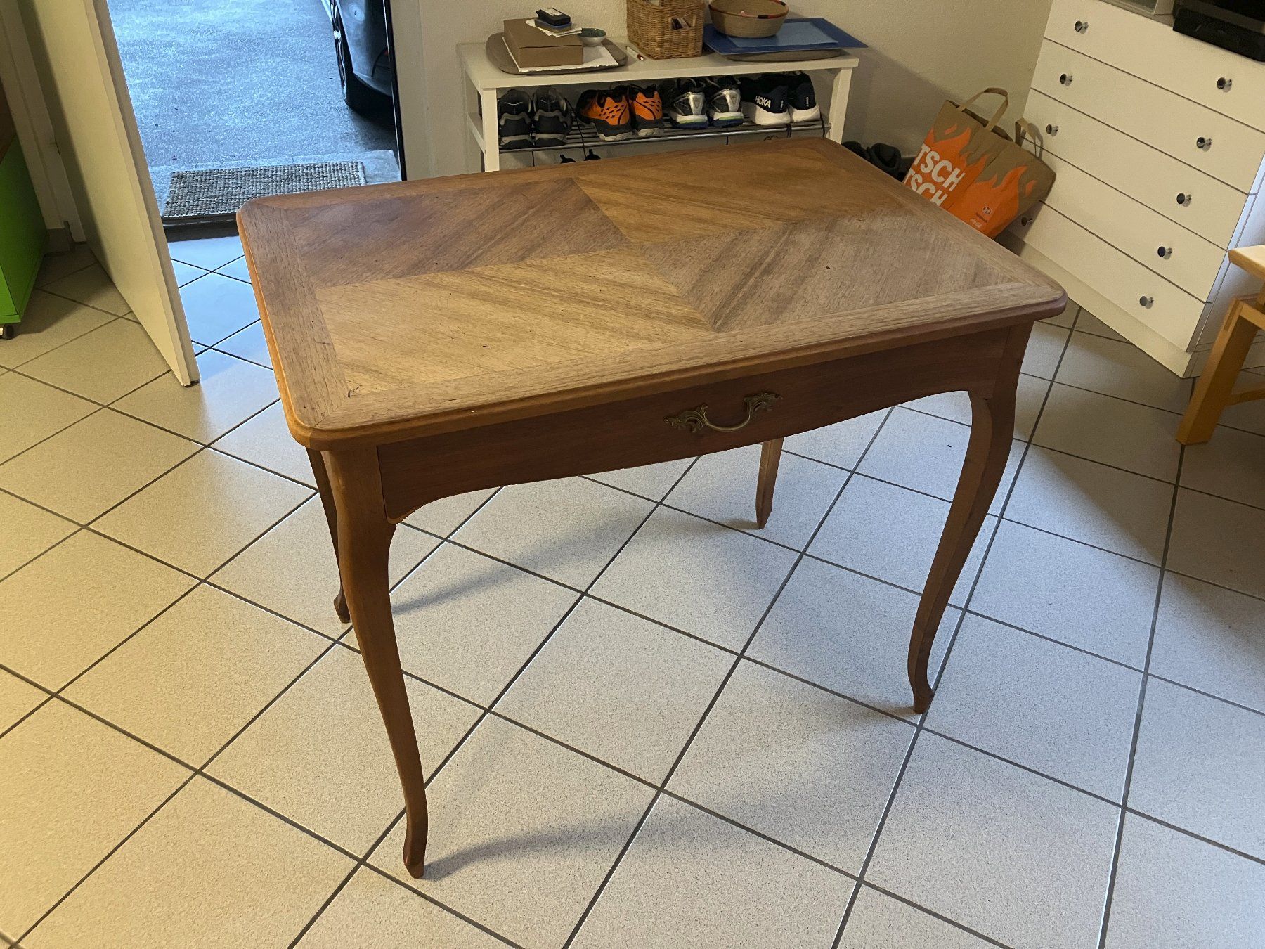 Tables: Holztisch – D'occasion à Basel par Albula93 1