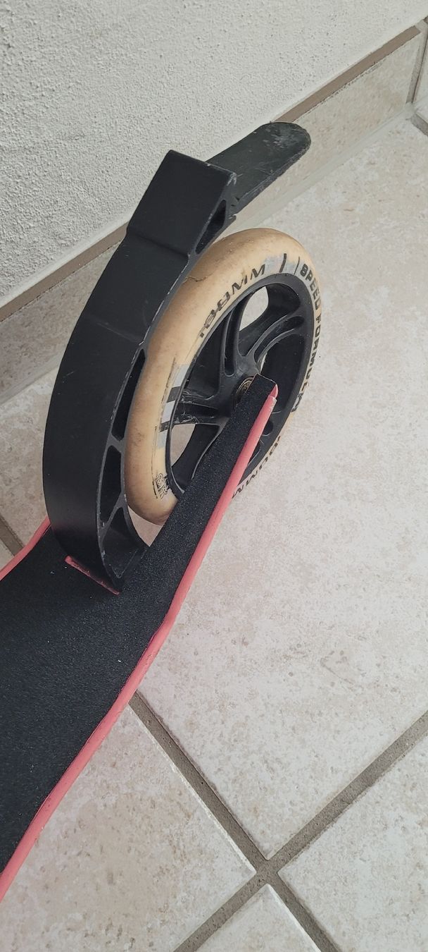 Kickboard: Kickboard "Pink" – D'occasion à Dübendorf par Distel3 1