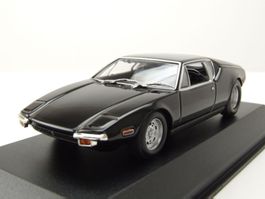 De Tomaso Pantera 1971-1979 schwarz      1:43 von MaXichamps