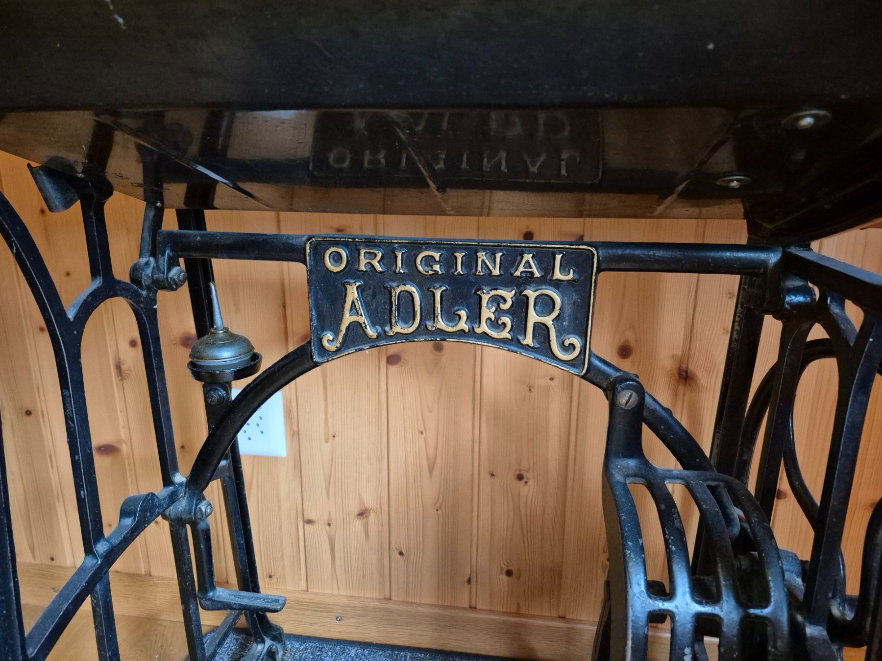 Adler Macchine da cucire: Nähmaschine – Usato da Stehrenberg venduto da ahb_9nb9 1
