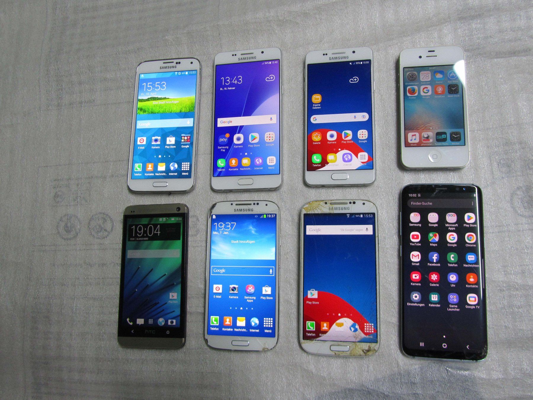 Samsung Telefoni cellulari / Smartphones: 8x Handys – Usato da moosseedorf venduto da RTN10 5