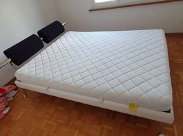 IN ZIZERS!!!! Gratis Bett + Matratze