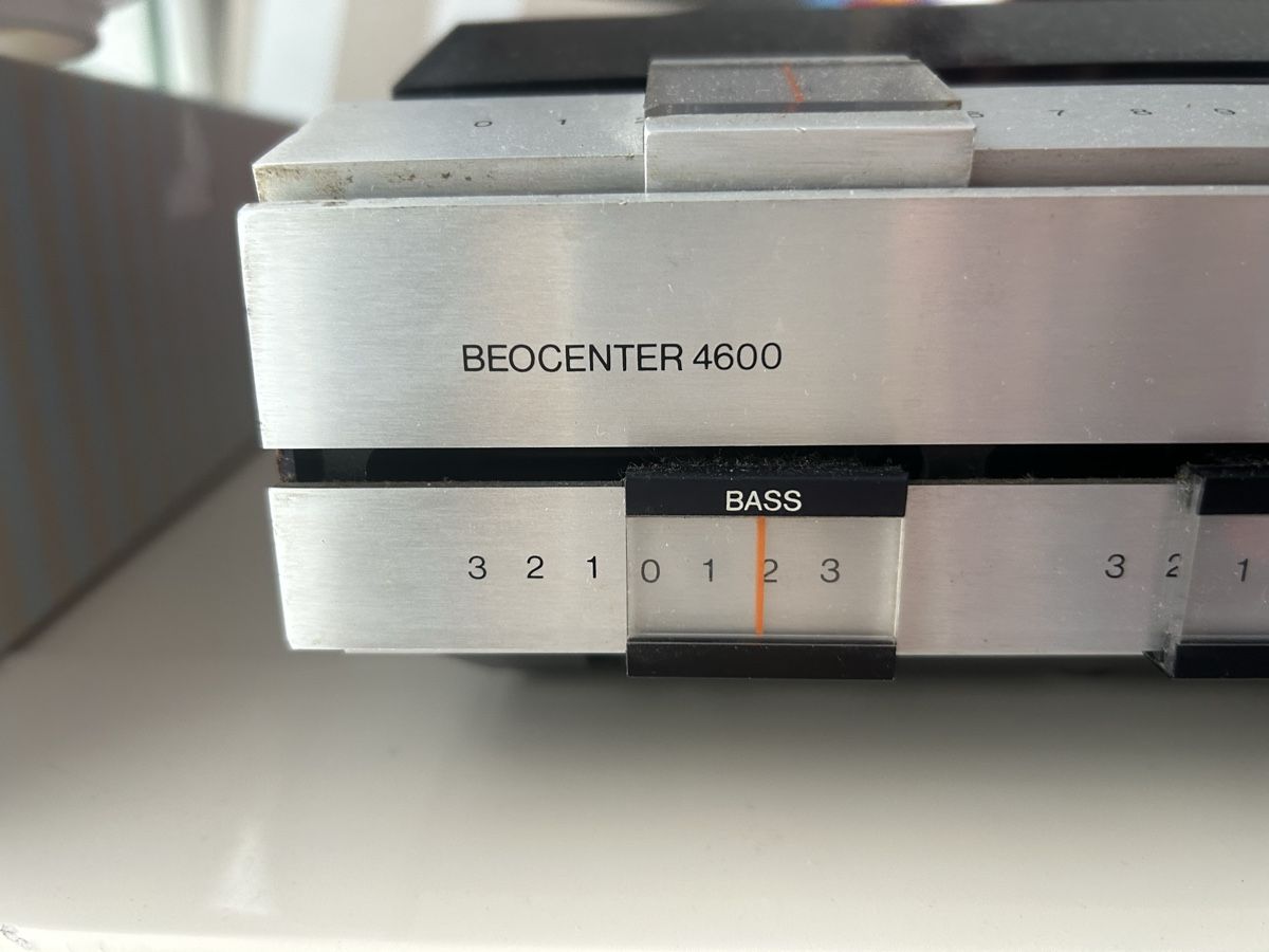Bang & Olufsen Audio- & Mediensysteme: Bang & Olufsen Beocenter 4600 – Gebraucht aus Walchwil von off_8gb2 3