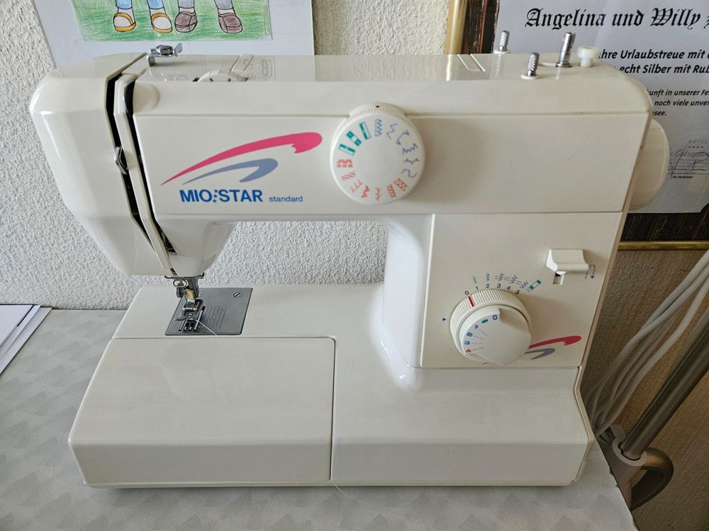 Einfache Nähmaschine Für Anfänger - 12 Stiche Mit Fußpedal