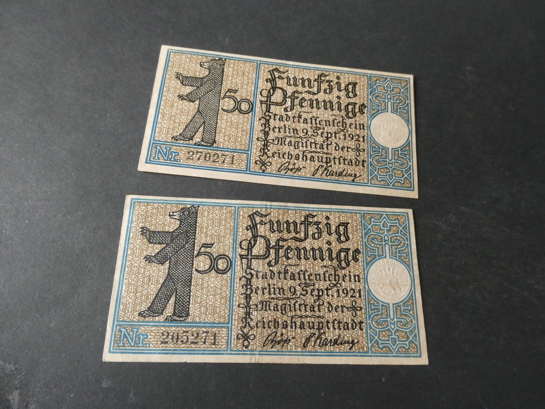 Billets de banque: Dt. Reich, Berlin - 2 Notgeldscheine – D'occasion à Hinterforst par Rohusri