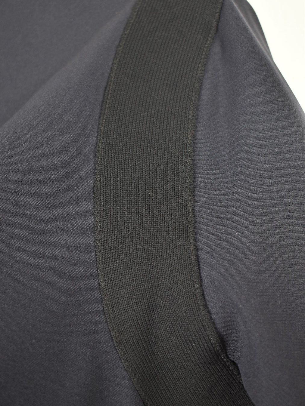 Prada Giacche: Prada Softshelljacke Gr.M – Usato da Nürensdorf venduto da 2ND_STORY 4
