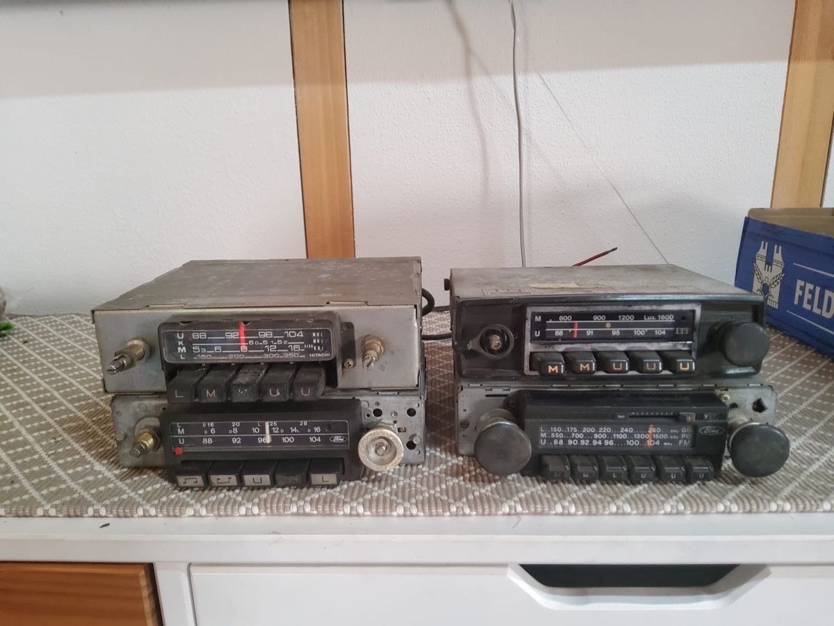 Radios: Alte Radios – Gebraucht aus Effretikon von fabee
