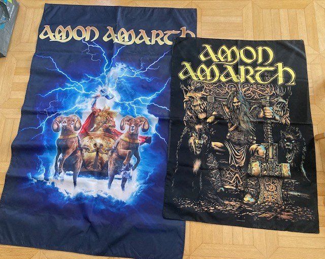 Bandiere: Amon Amarth Band Posterflaggen / Banner – Nuovo (secondo la descrizione) da Bassersdorf venduto da Fostex17