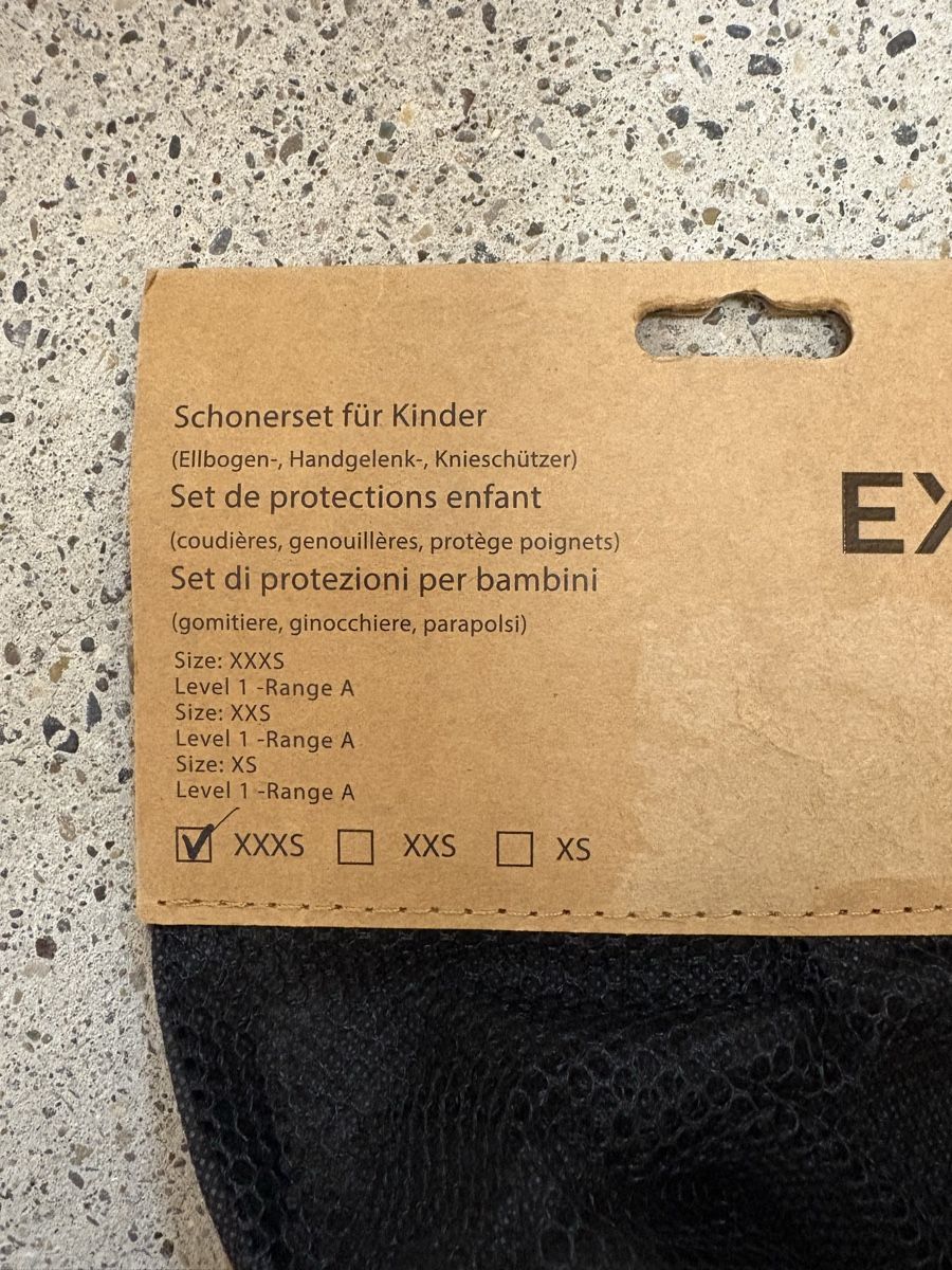 Protezioni & Imbottiture: Schoner Set 3-teilig XXXS – Usato da Zürich venduto da Stravag 1