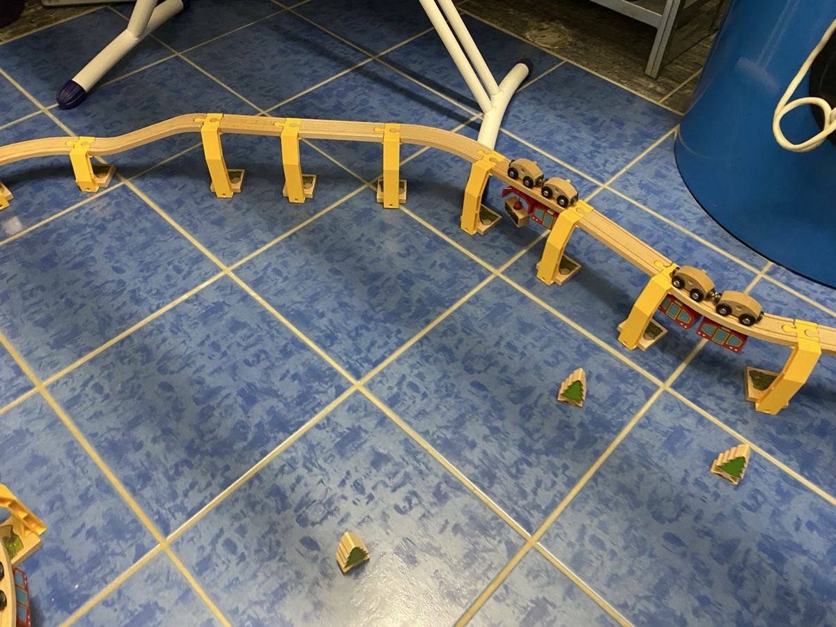 Brio Giocattoli: BRIO SKY TRAIN SET - RIESIG – Usato da Meierskappel venduto da Tarmogoyf 4