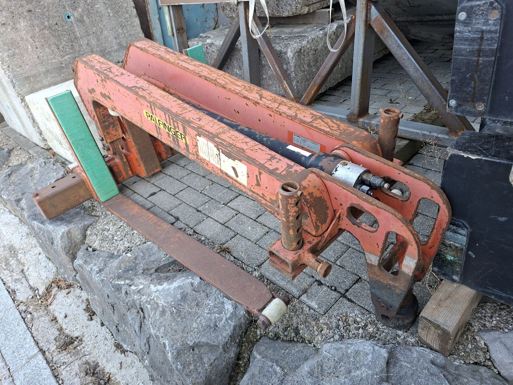 Palfinger Kräne: Wendegabel Palfinger Kran – Defekt aus Schwellbrunn von FrehnerCo.AG 3