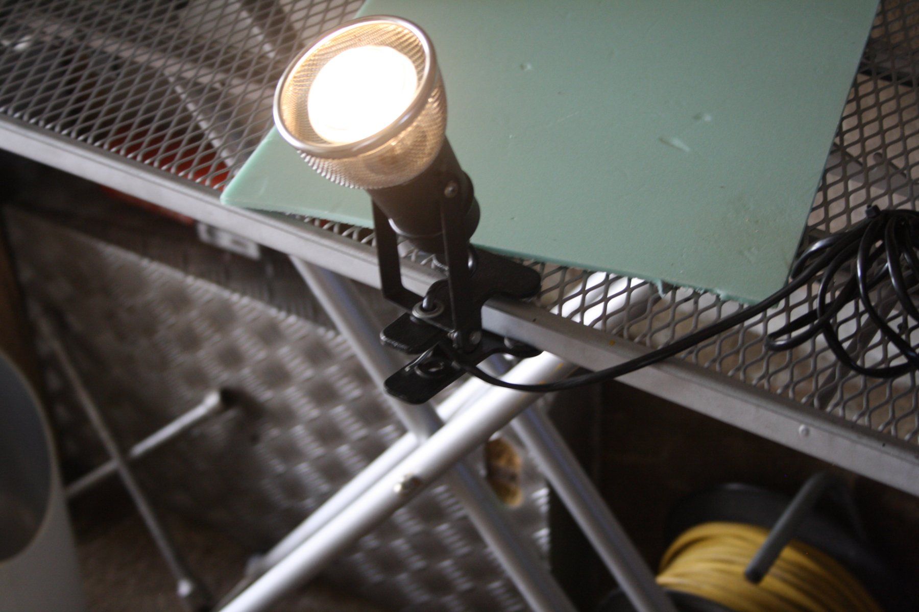Lampade: KLEMMLAMPE VINTAGE – Usato da Wauwil venduto da Pneuedy 6