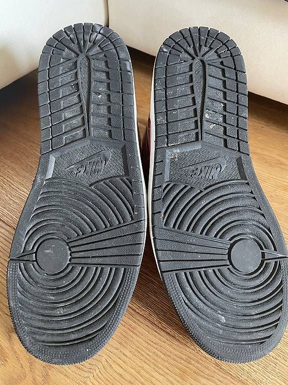 Chaussures hommes: Air Jordan 1 Mid Grösse 44 – D'occasion à Muttenz par Style_2000 3